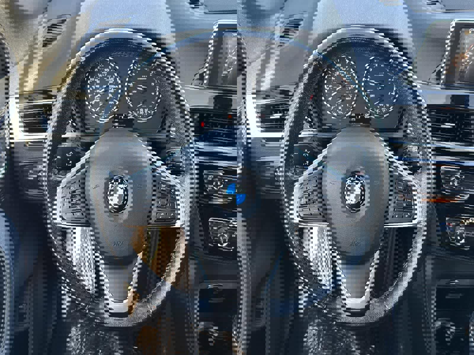 Used 2017 BMW X1 xDrive28i image 21