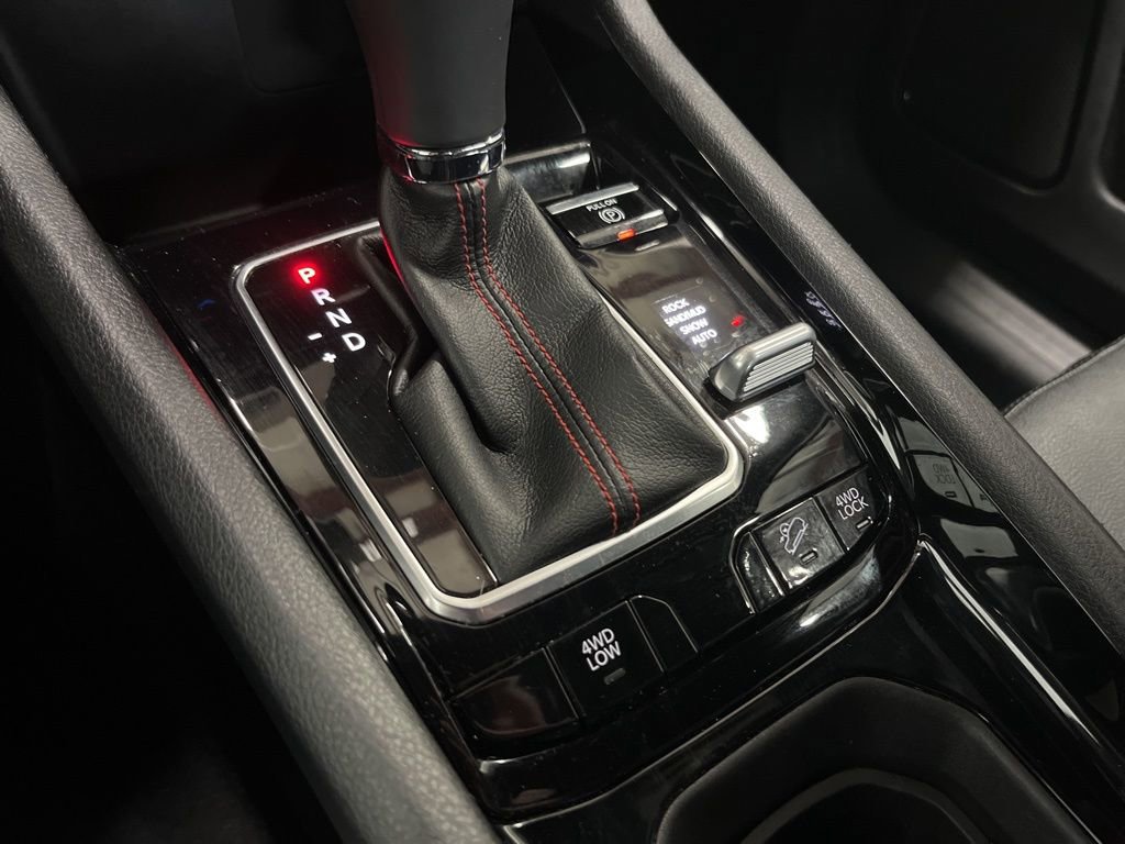 Used 2023 Jeep Compass Trailhawk w/ Trailhawk Convenience Group image 15