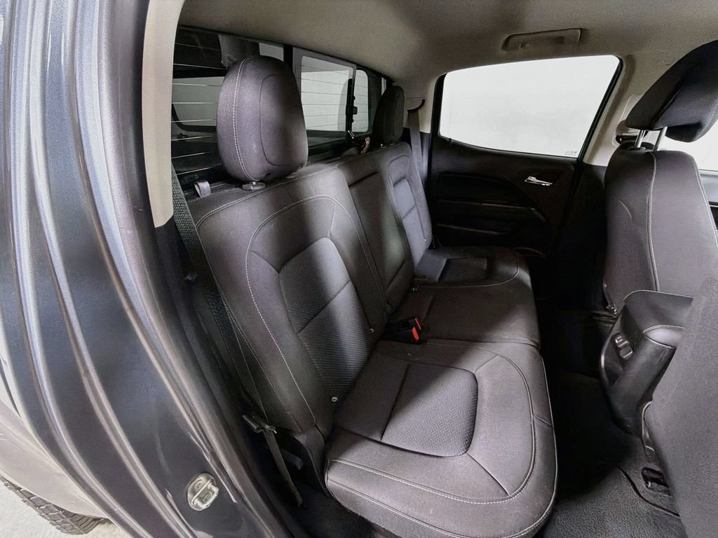 Used 2019 Chevrolet Colorado LT w/ LT Convenience Package AWD/4WD image 22