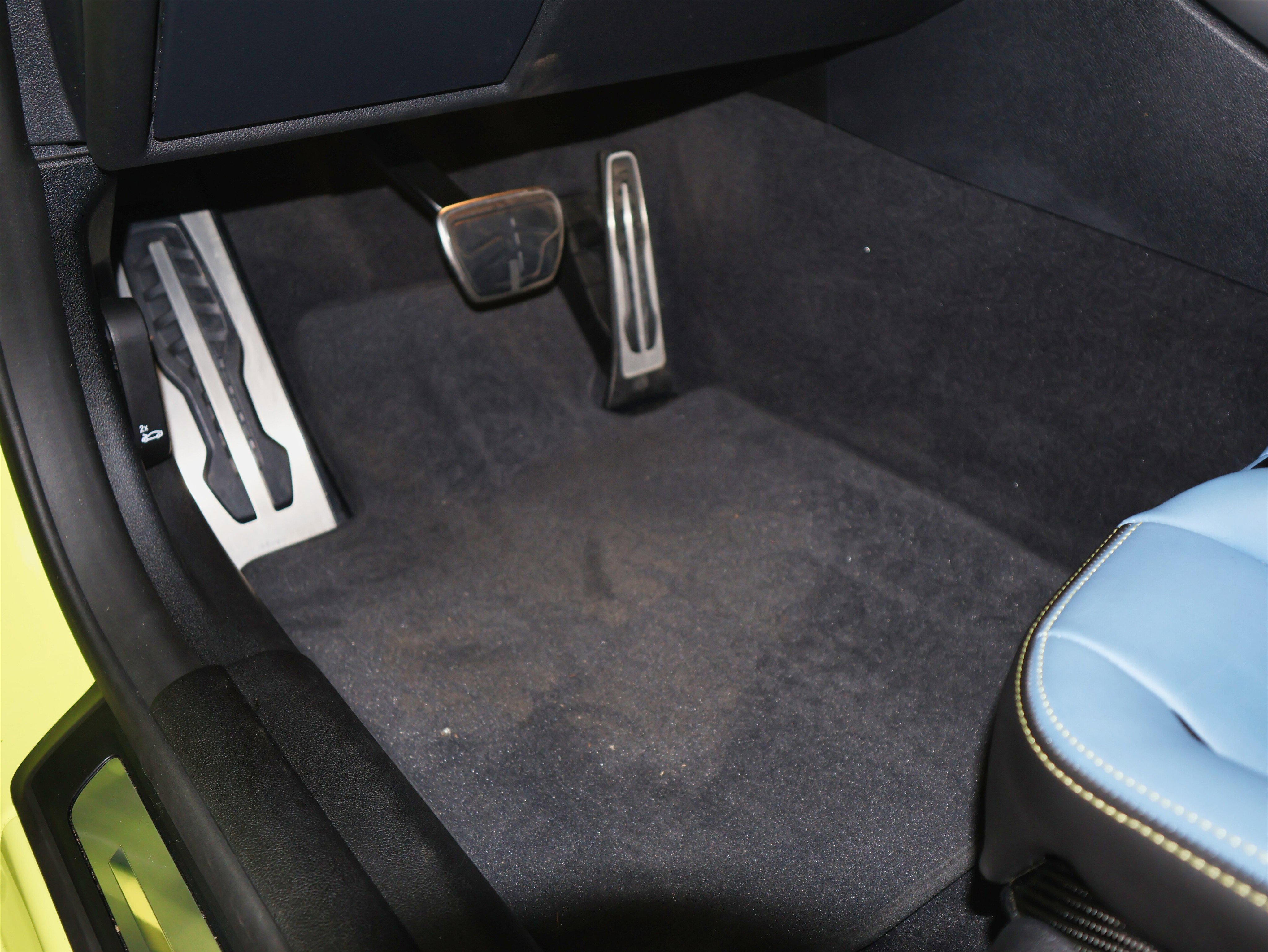 Used 2022 BMW M4 xDrive Competition w/ Executive Package image 28