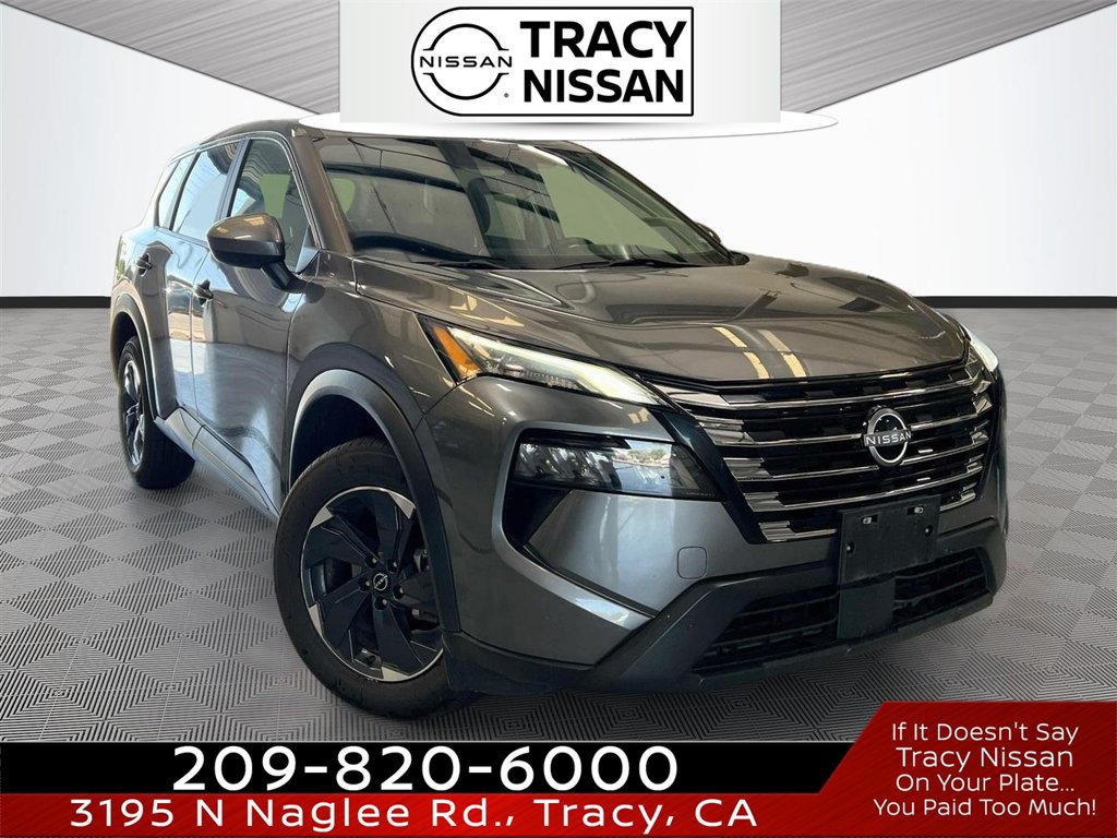 Used 2024 Nissan Rogue SV