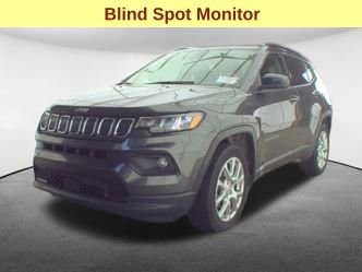 Used 2022 Jeep Compass Latitude image 4