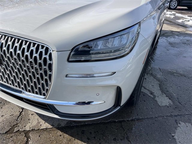 Used 2023 Lincoln Corsair AWD w/ Equipment Group 101A image 8