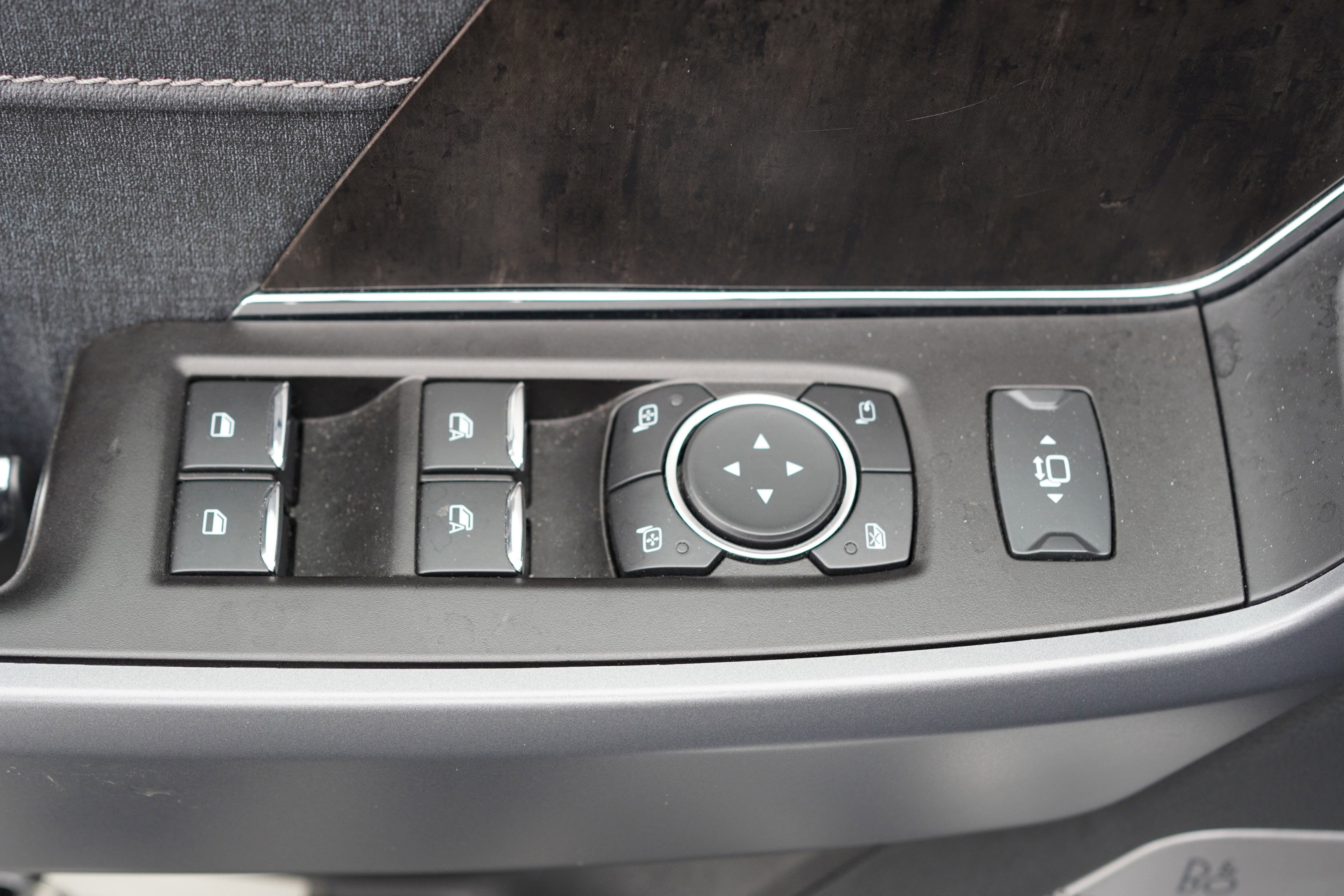 Used 2021 Ford F150 Lariat w/ Equipment Group 501A Mid image 42