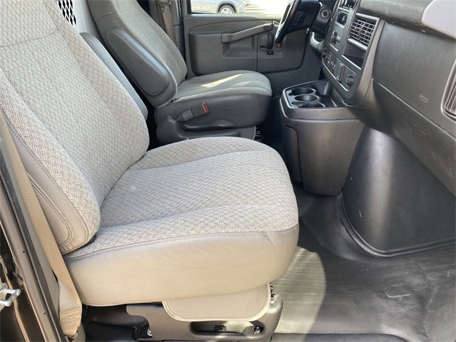 Used 2021 Chevrolet Express 2500 w/ Driver Convenience Package image 26