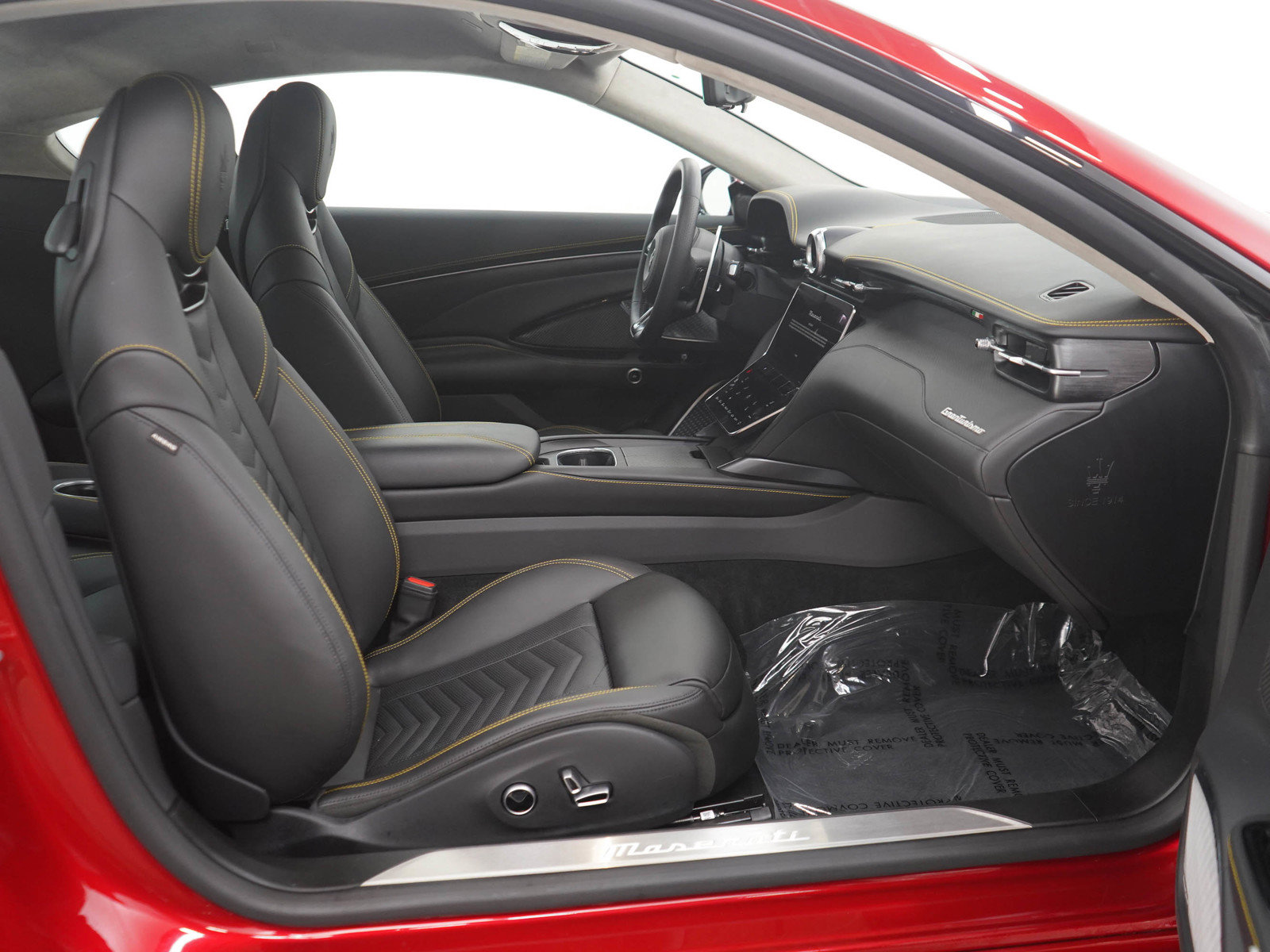 Used 2024 Maserati GranTurismo Trofeo AWD/4WD image 10