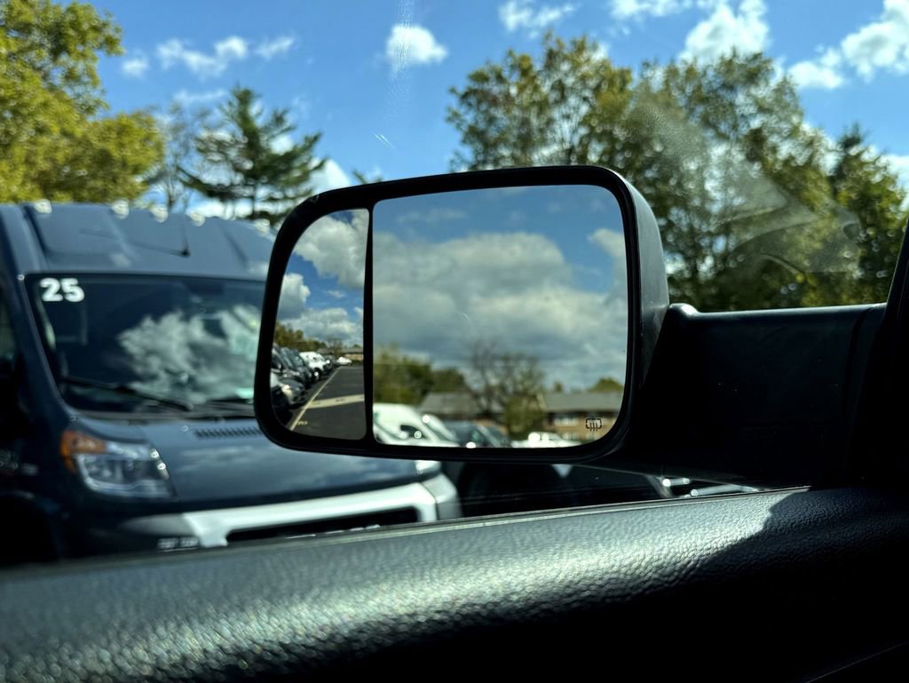 Used 2022 RAM 3500 Tradesman image 15