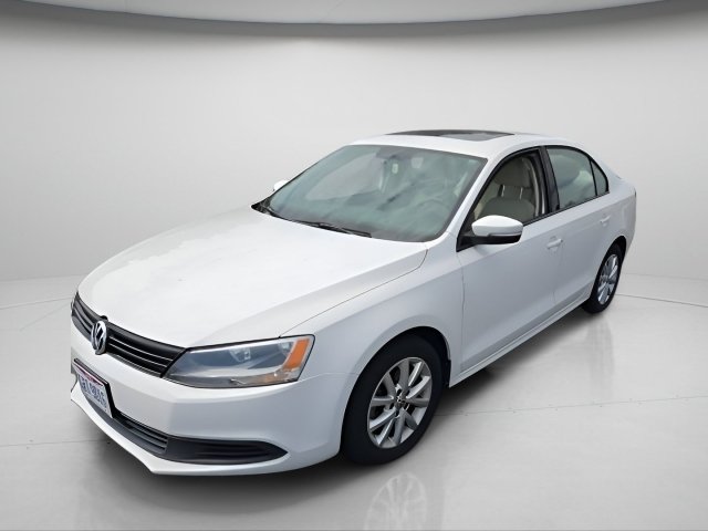 Used 2012 Volkswagen Jetta SE FWD image 3