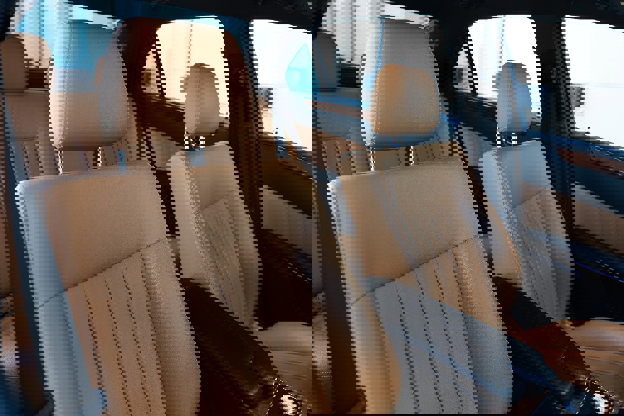 Used 2011 Mercedes-Benz E 350 Sedan image 19