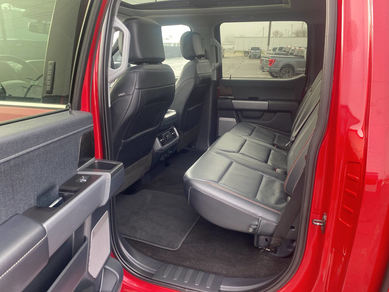 Used 2022 Ford F150 Lariat AWD/4WD image 12