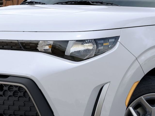 Certified 2025 Kia Soul LX w/ LX Technology Package FWD image 10