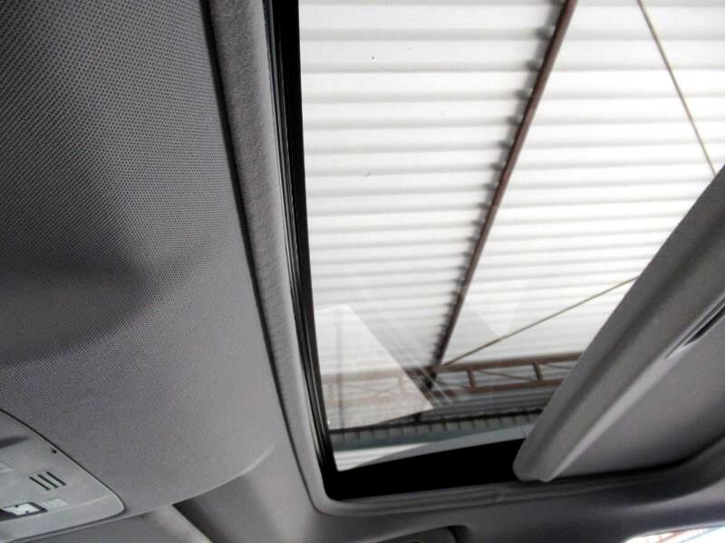 Used 2013 Toyota RAV4 XLE image 21