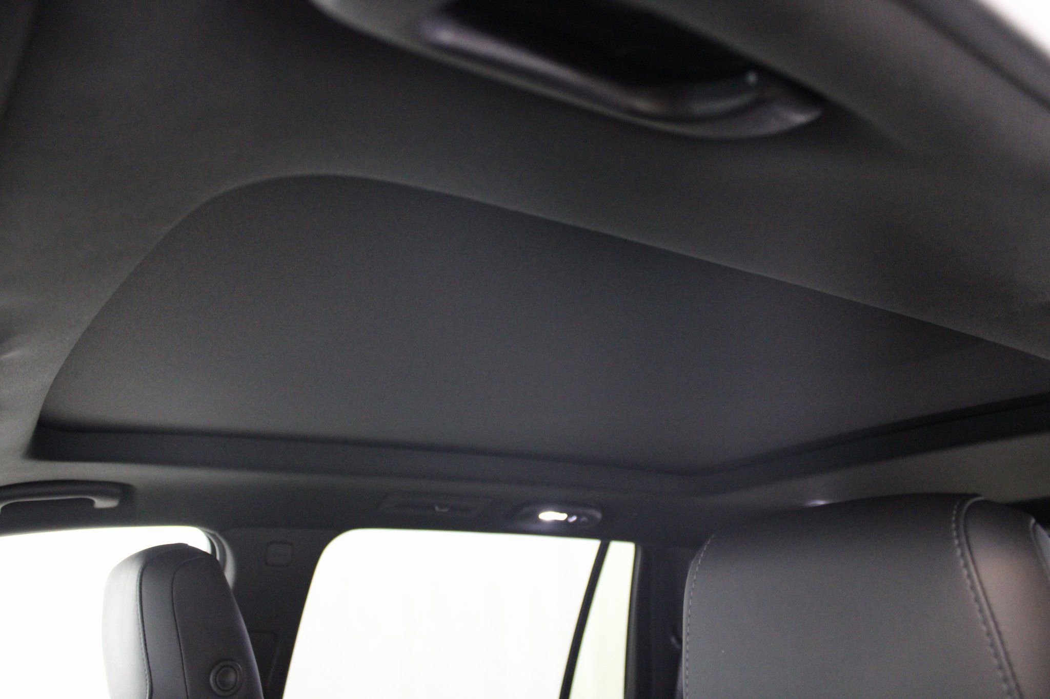 Used 2023 Cadillac XT6 Premium Luxury image 17