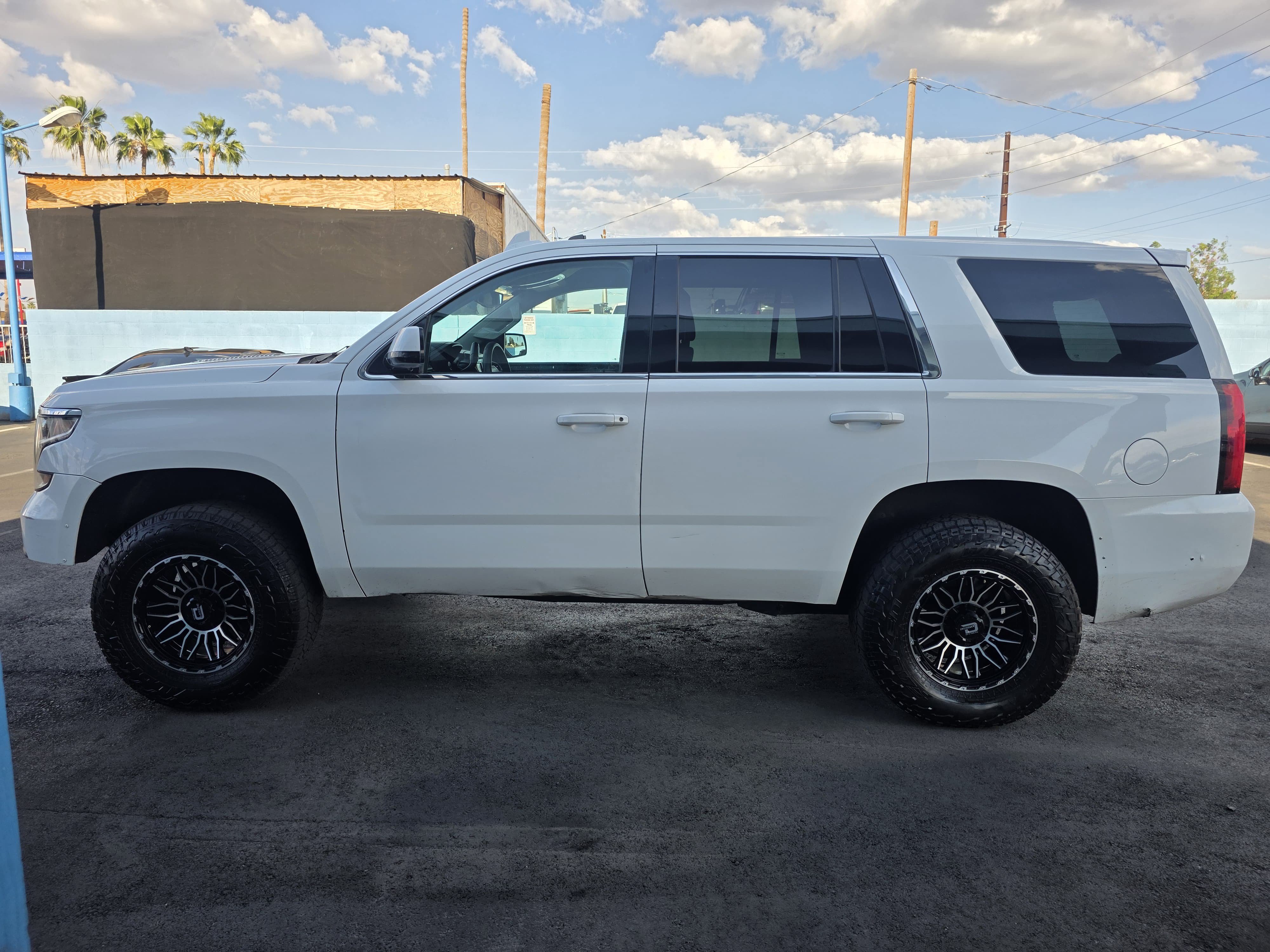 Used 2017 Chevrolet Tahoe 4WD w/ Max Trailering Package image 2