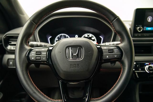 Certified 2025 Honda Pilot Sport image 15