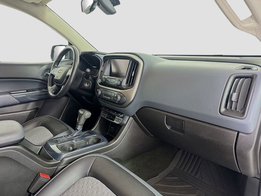 Used 2015 Chevrolet Colorado Z71 AWD/4WD image 24