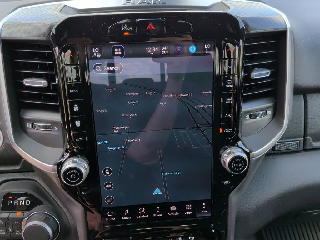 New 2026 RAM 1500 4x4 Crew Cab image 26