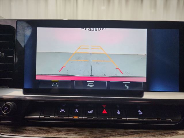 Used 2024 Chevrolet Silverado 1500 LT image 25