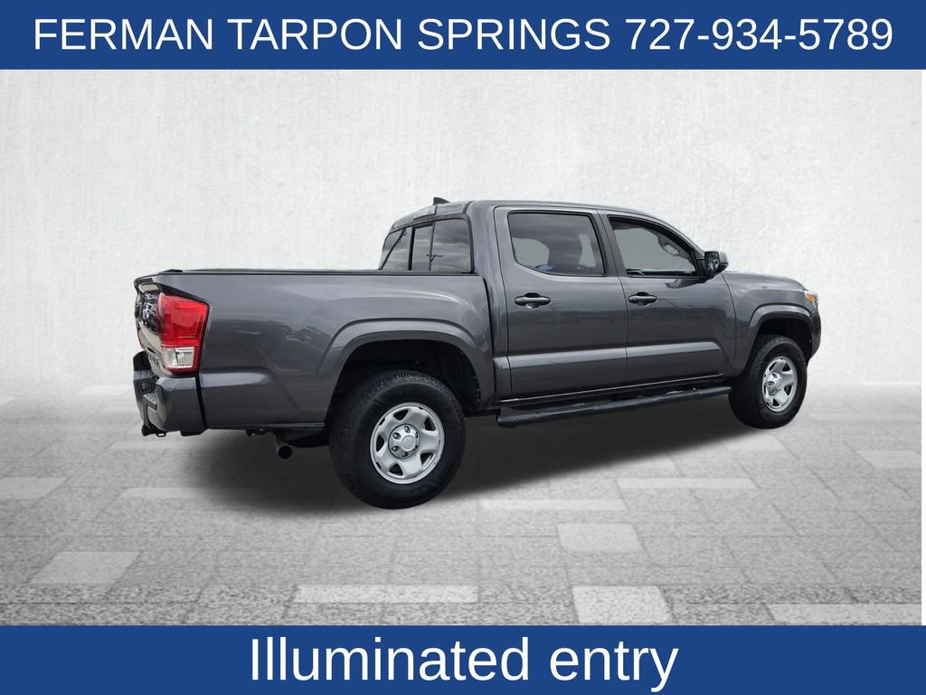 Used 2017 Toyota Tacoma SR image 9