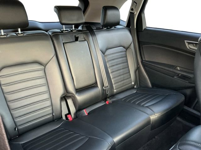 Used 2024 Ford Edge SEL image 18