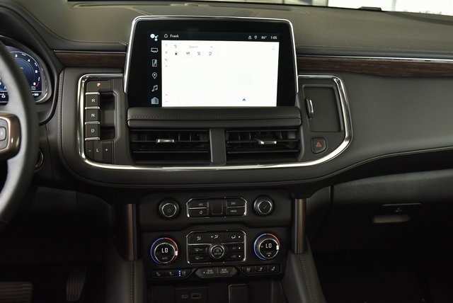 Used 2024 Chevrolet Suburban High Country image 24