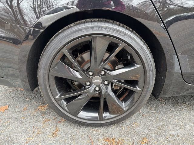 Used 2023 Genesis G70 2.0T w/ Sport Prestige Package image 7