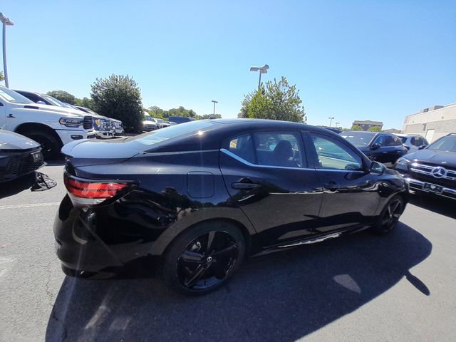 Used 2023 Nissan Sentra SR w/ Midnight Edition Package FWD image 18