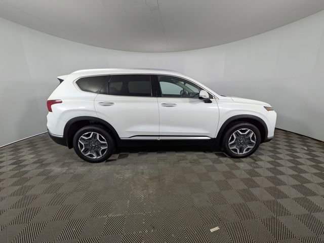 Used 2022 Hyundai Santa Fe SEL Premium image 2