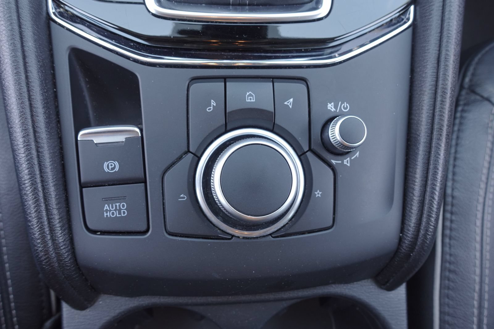Certified 2025 MAZDA CX-5 AWD 2.5 S w/ Preferred Package image 23
