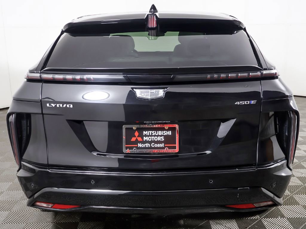 Used 2024 Cadillac Lyriq Sport RWD image 17