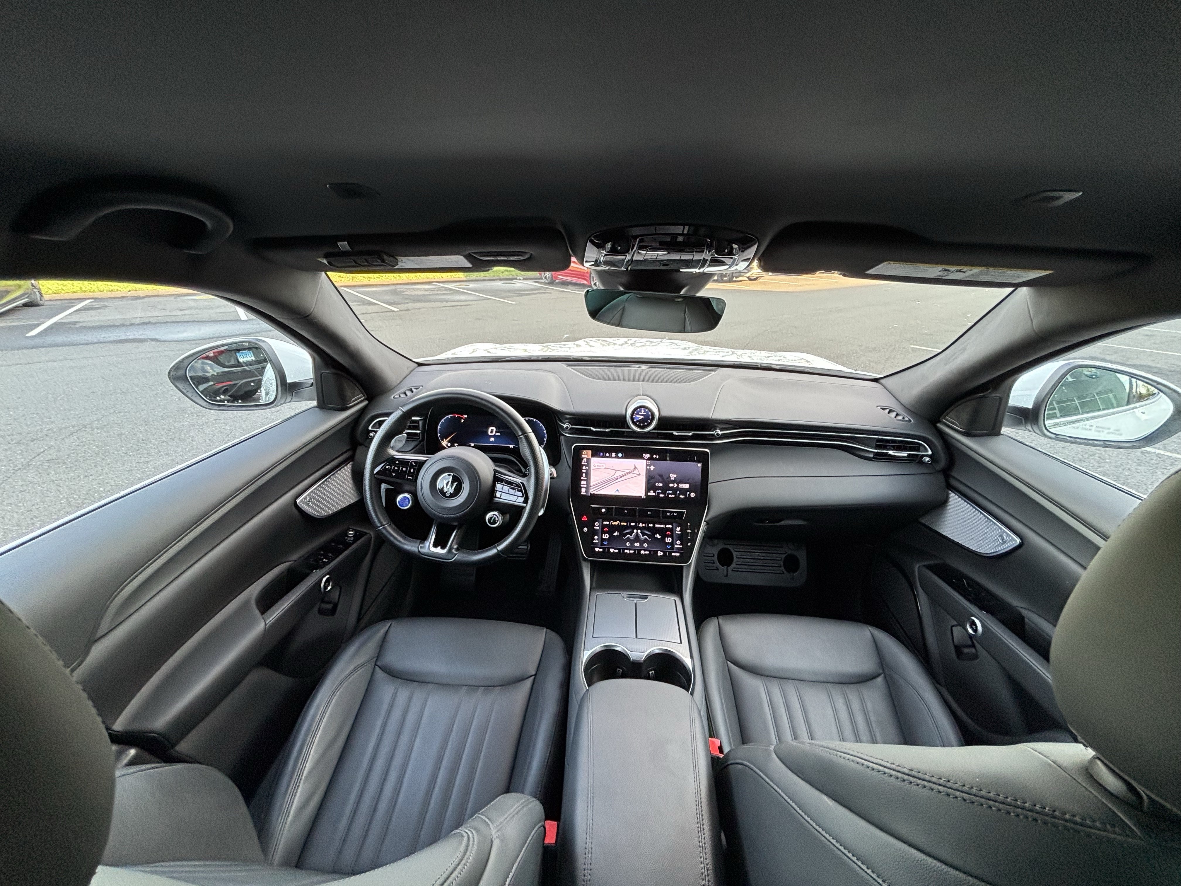 Used 2024 Maserati Grecale GT AWD/4WD image 2