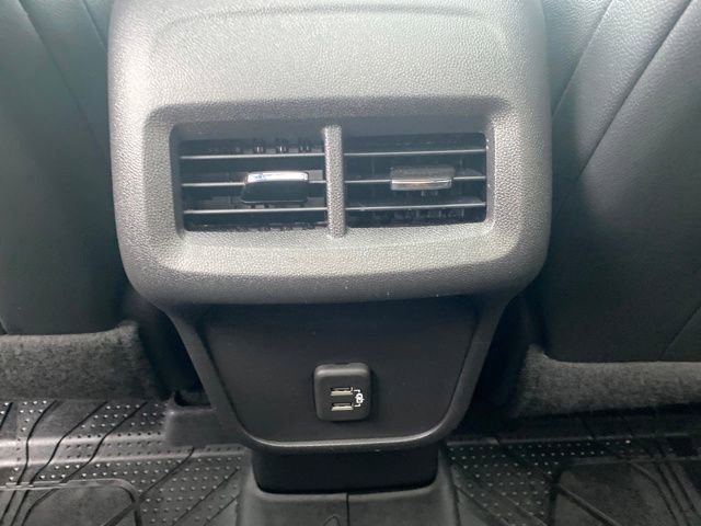 Certified 2023 Chevrolet Equinox RS w/ LPO, Floor Liner Package image 28