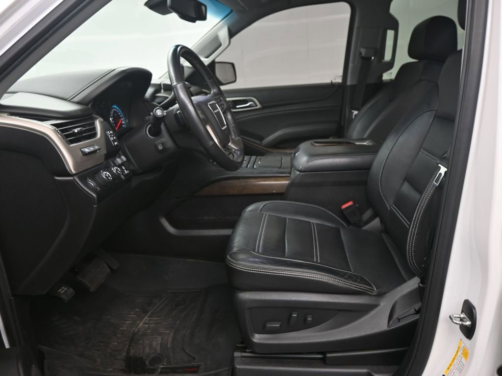 Used 2018 GMC Yukon Denali w/ Denali Ultimate Package image 22