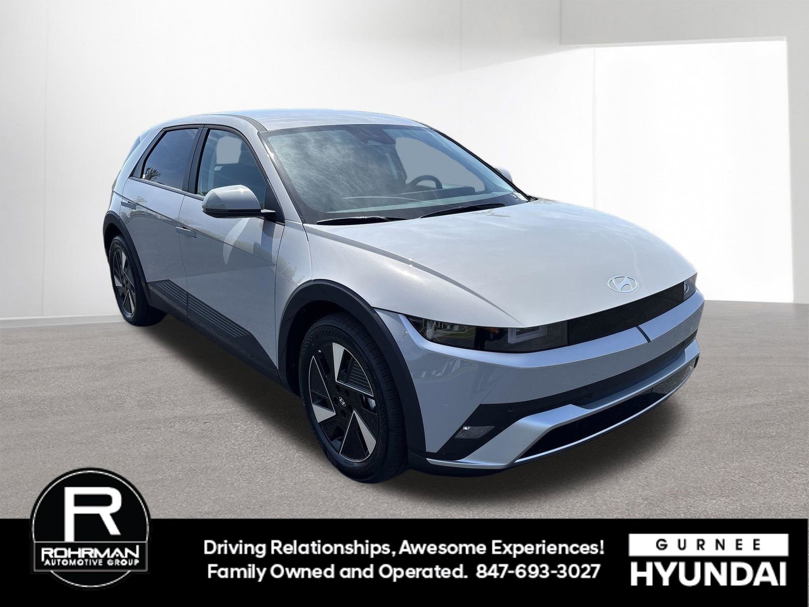 New 2026 Hyundai Ioniq 5 SE AWD/4WD image 2