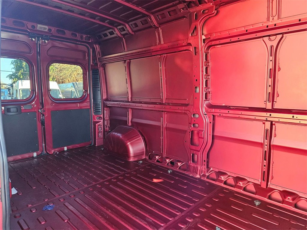 New 2026 RAM ProMaster 2500 image 17