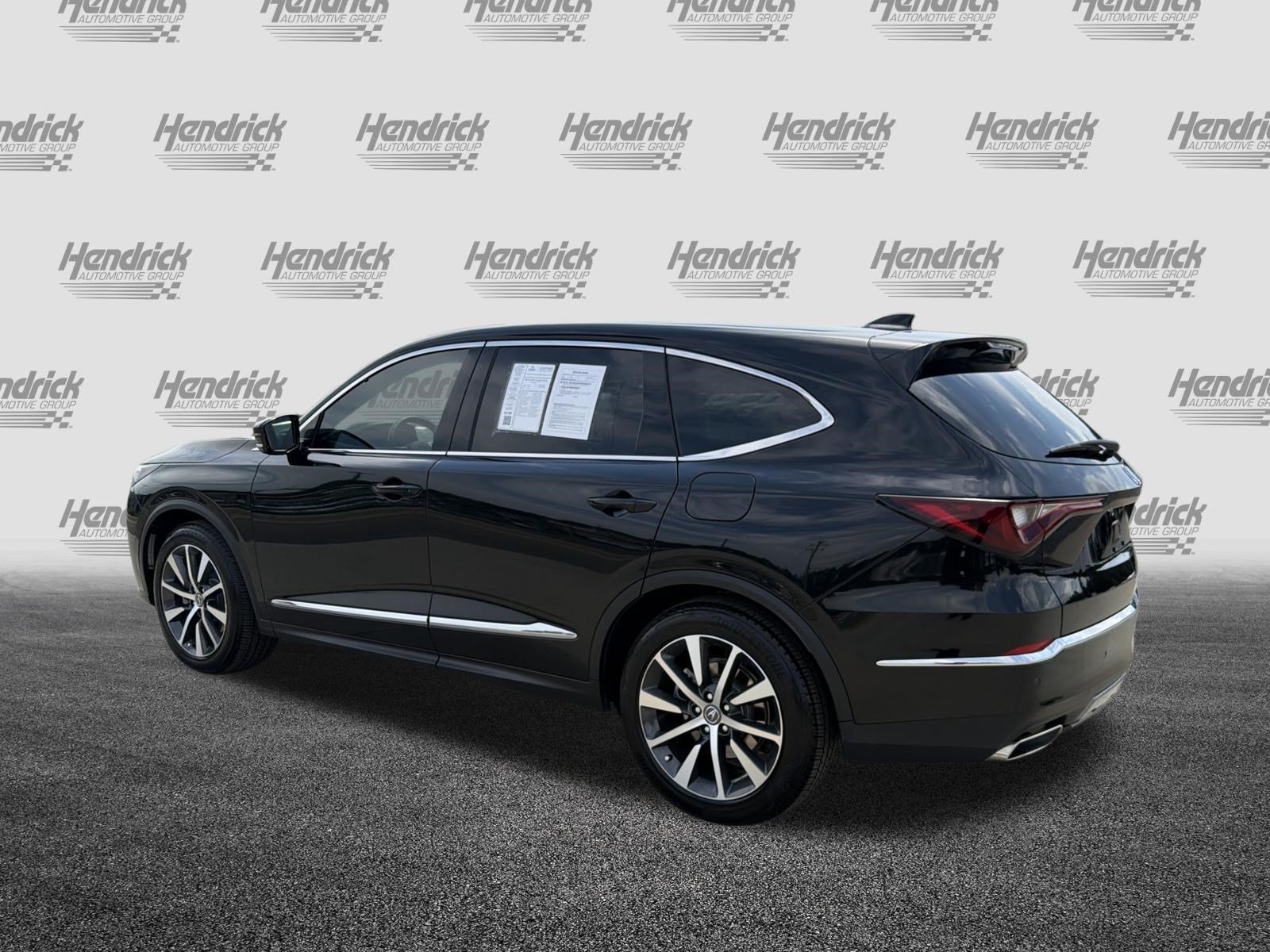 Certified 2026 Acura MDX w/ Technology Package FWD image 8