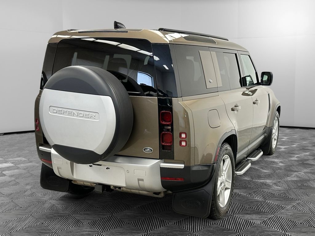 Used 2020 Land Rover Defender 110 SE AWD/4WD image 5