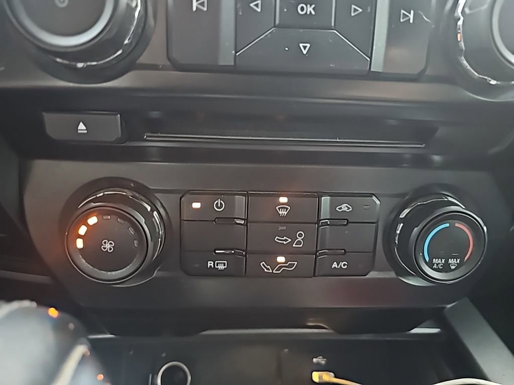 Used 2016 Ford F150 XLT w/ Equipment Group 301A Mid image 28