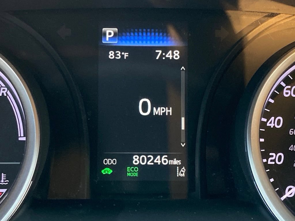 Certified 2022 Toyota Camry LE FWD image 16