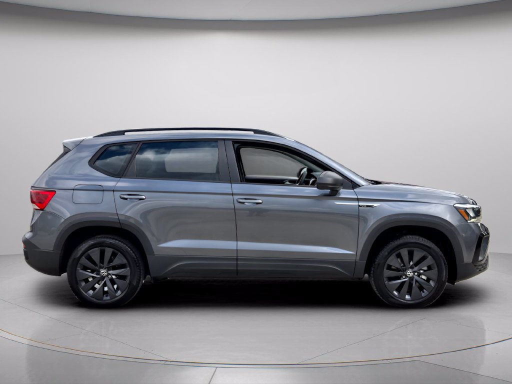 Certified 2023 Volkswagen Taos S FWD image 7