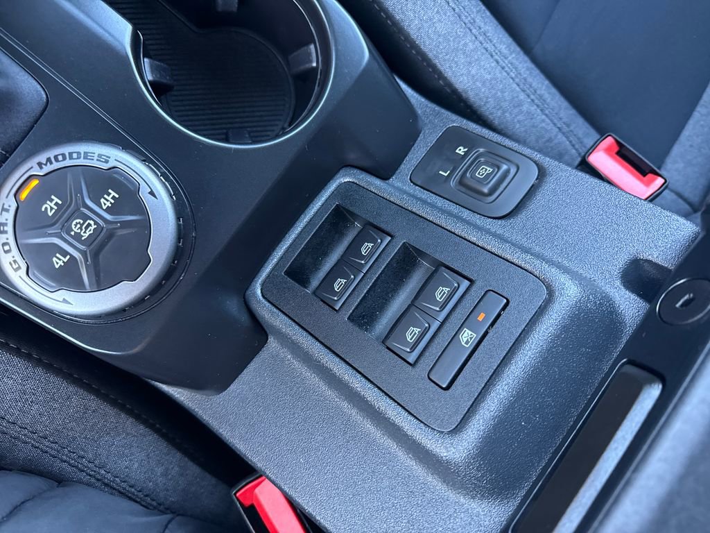 Used 2025 Ford Bronco Big Bend image 28