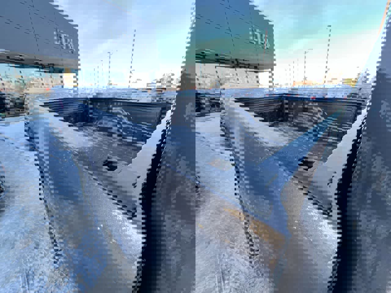 Used 2022 RAM 2500 Big Horn image 25