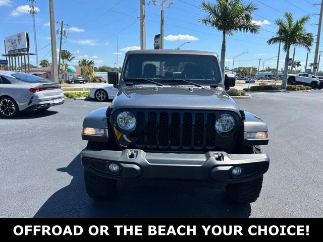 Used 2022 Jeep Gladiator Sport AWD/4WD video 2