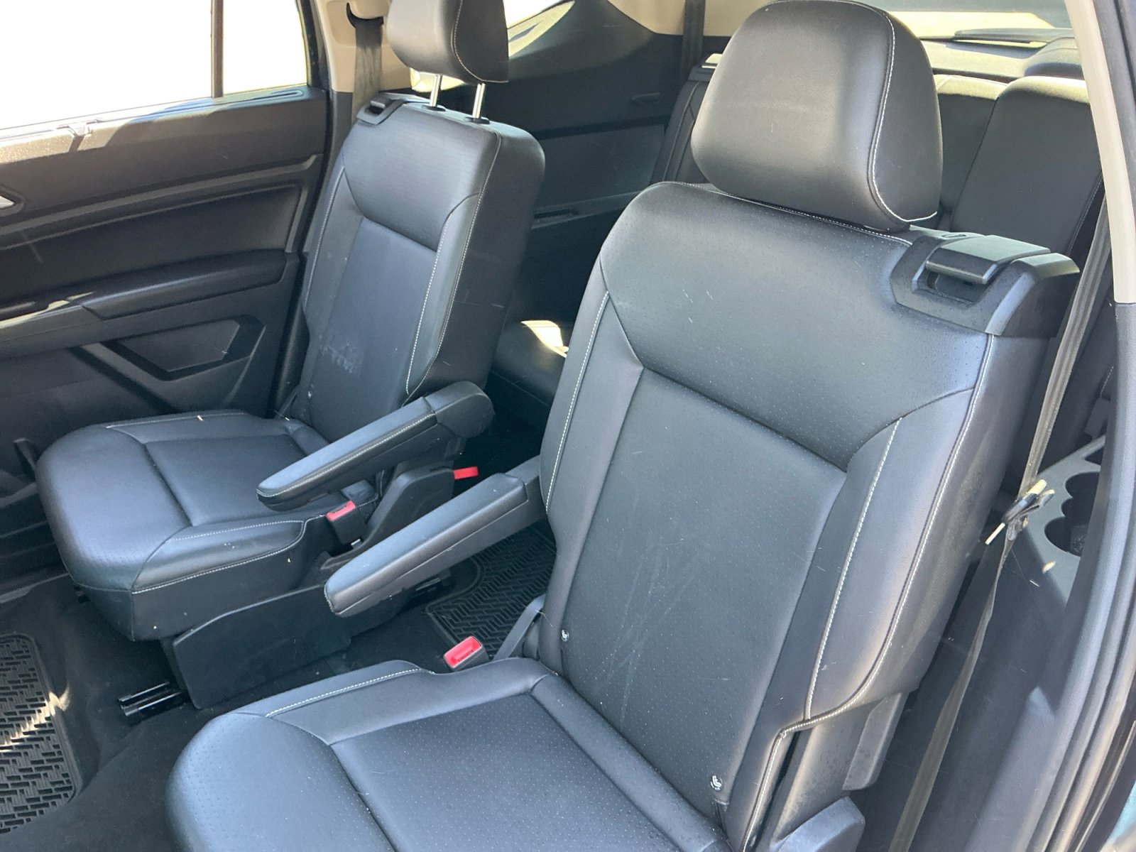 Used 2021 Volkswagen Atlas SE w/ Panoramic Sunroof Package image 13