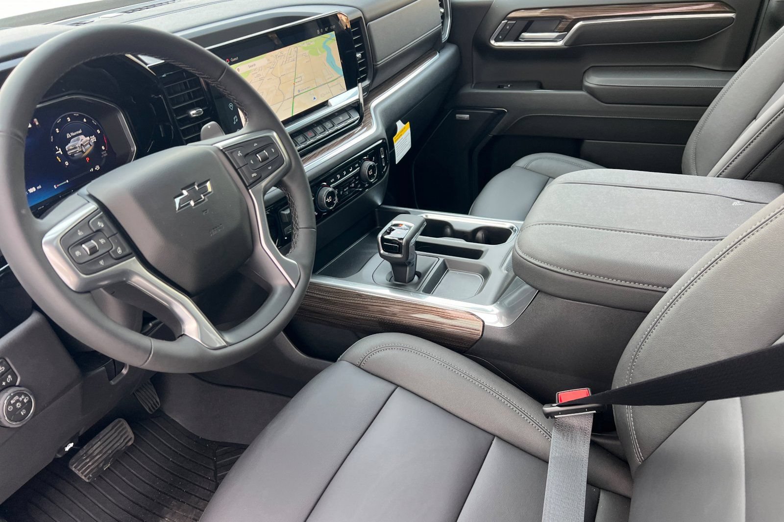 New 2026 Chevrolet Silverado 1500 RST w/ RST All Star Premium Package AWD/4WD image 7