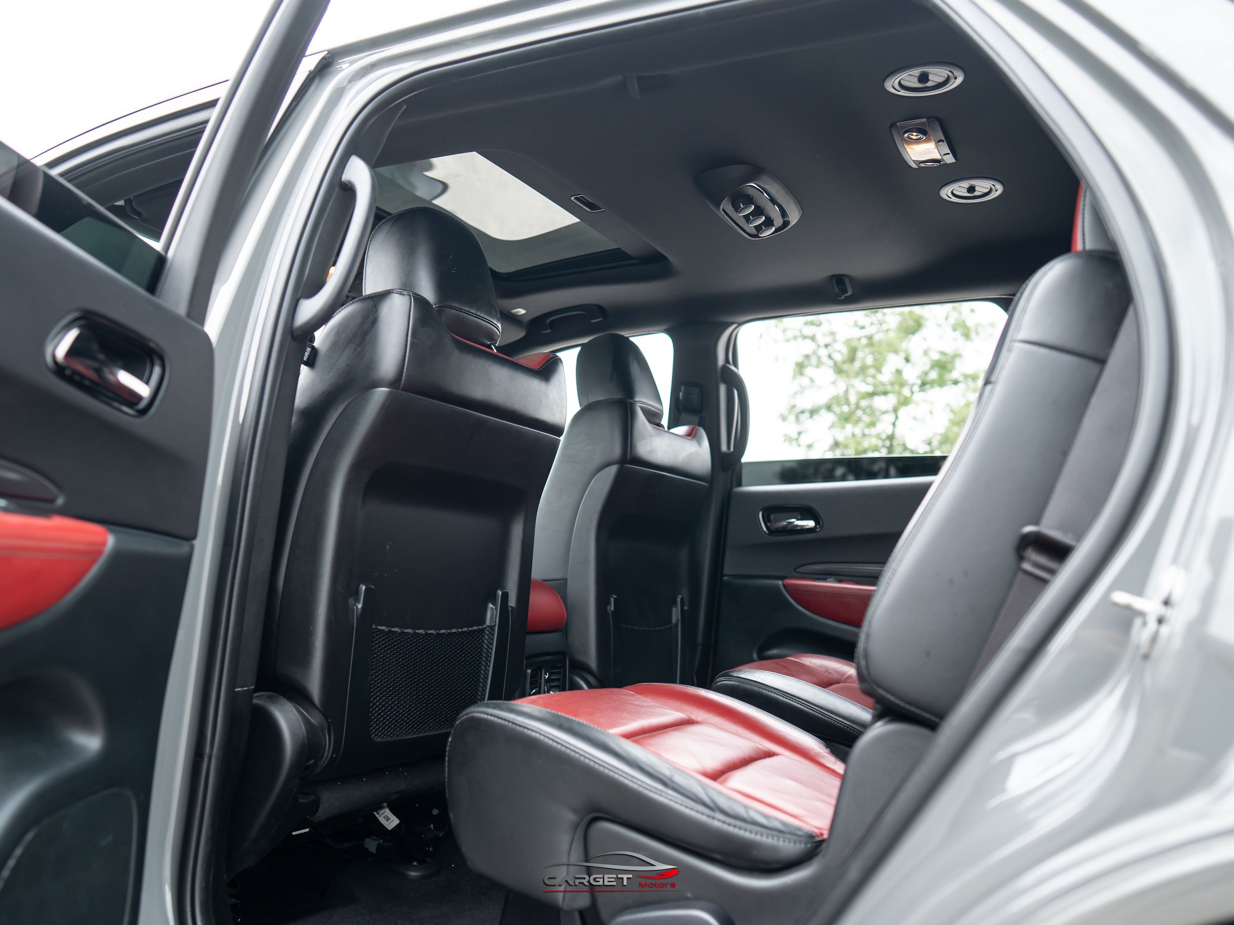 Used 2022 Dodge Durango R/T w/ Blacktop Package AWD/4WD image 22
