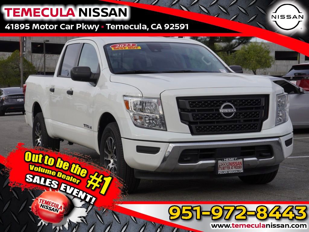 Certified 2023 Nissan Titan SV image 1