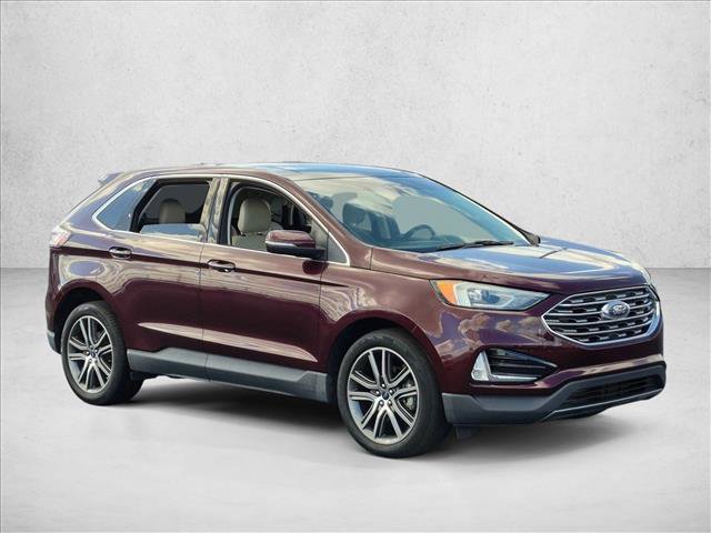 Used 2019 Ford Edge Titanium FWD image 3