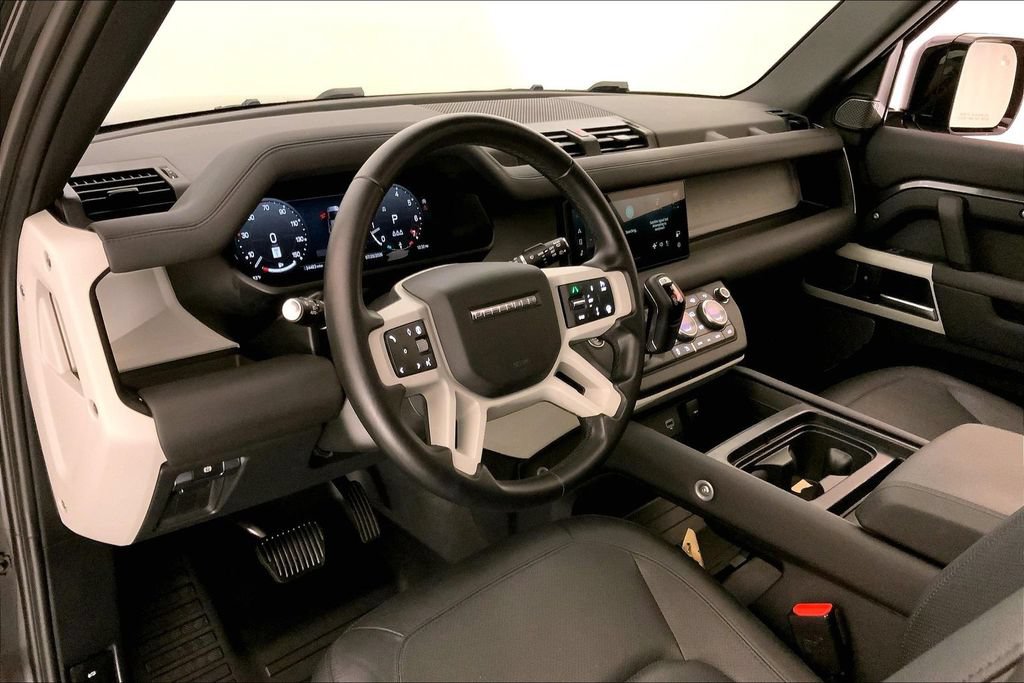 Used 2024 Land Rover Defender 110 S AWD/4WD image 21