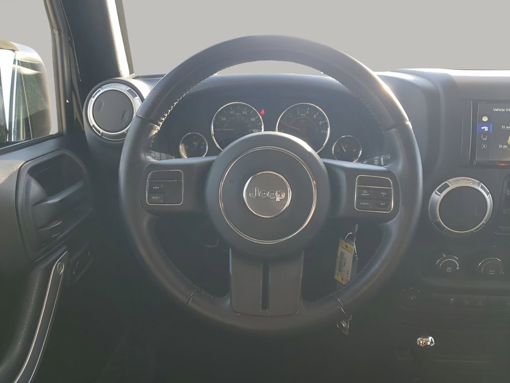 Used 2018 Jeep Wrangler Unlimited Sahara image 24